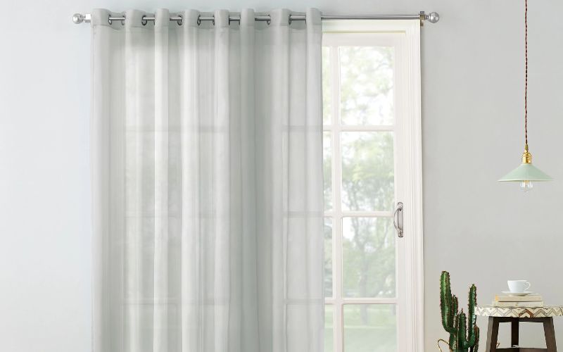 How to Complete a Room with Sheer Curtains
