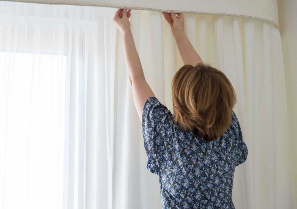 How to Choose The Right Curtain Lengths