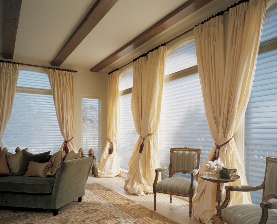 Pairing Curtains and Blinds